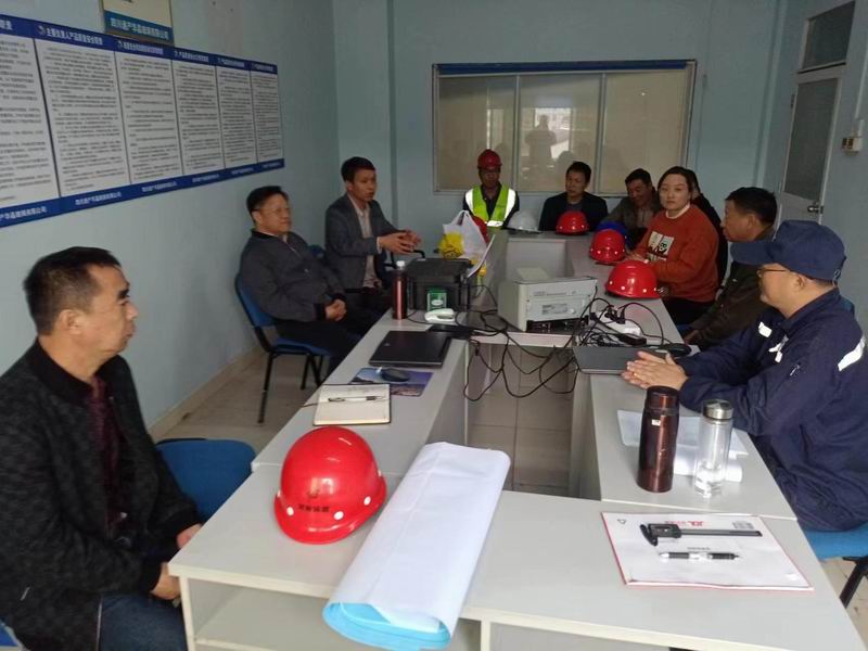 1699238995843801.jpg 與業(yè)主交流 _1.jpg